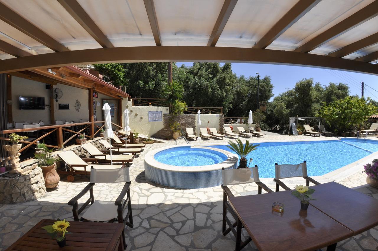 Angels Pool Studios And Apartments Палеокастрица Экстерьер фото